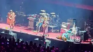 The Linda Lindas - Racist, Sexist Boy Live at The Forum 7/20/2023