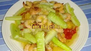 STIR-FRIED SHRIMP WITH CUCUMBER RECIPE