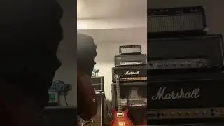 Hendrix style jam with a Foxrox Captain Coconut 2