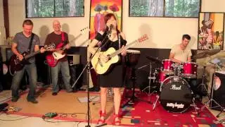 Innessa - I Wanna Touch You (original live with band)