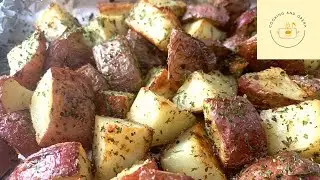 How to make Delicious Roasted Red Potatoes (Quick Recipe) - Let's Indulge