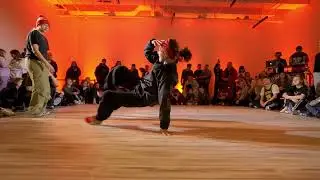 MEGA URBANIA - 5 to fry - 1x1 bgirls - Krupa vs Saiora - SPB 