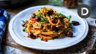 How to make... Pasta Puttanesca!