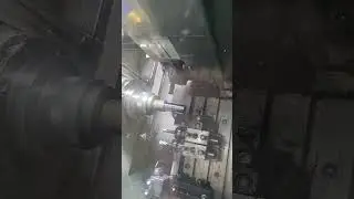 Токарный станок ЧПУ с приводным инструментом