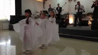Детский пасхальный танец "Иешуа".