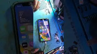 IPhone 11 Pro on and off after 2 to 3 minute