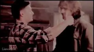 ▶ J2 ║ Коламбия Пикчерз