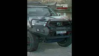 hilux vert vid