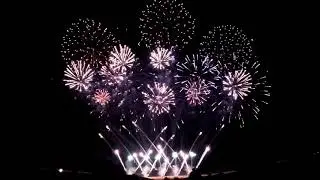 Салют в пустыне Дубай 2023