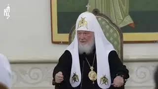 Святейший Патриарх Кирилл встретился с детьми с Донбасса downloader