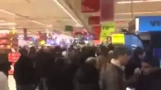 Desespero dos Russos para comprar o PS4