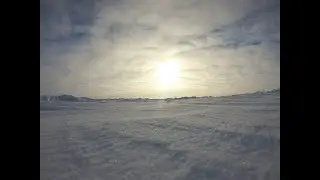 Ночь в палатке в -35 !!! Рыбалка на диком озере .