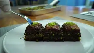 Çikolatalı Fıstıklı Baklava