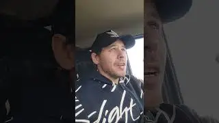 проснулся со странным чувством 