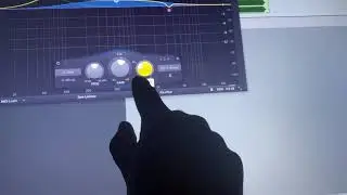 RAVEN Touch Screen with FabFilter Q3