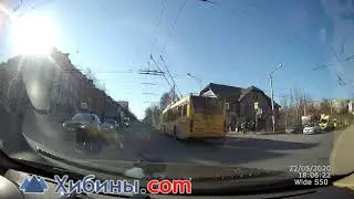 Хибины.com: троллейбус нарушил ПДД в Мурманске
