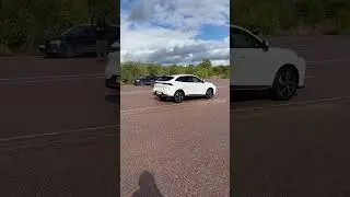 Как тормозят электромобили