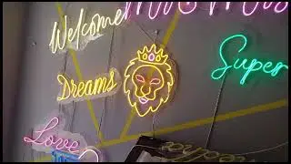 NEON SIGNAGES