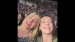 Eda Erdem Ve Gizem Örge, Mabel Matiz Konserinde  #fileninsultanları