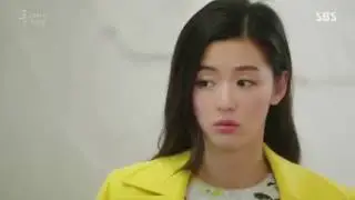 Смешной момент из дорамы 