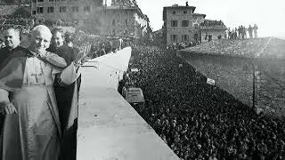 Raccolta di vecchie foto B&N su Assisi ,montaggio Leandro Calzolari