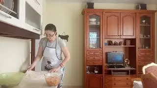 Готовим манты под музыку )))