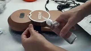 KEIVI ROBOT GLASS CLEANER.