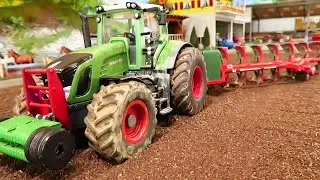 TRACTOR PLOWING A FIELD on the Corleone Farm | rc farming