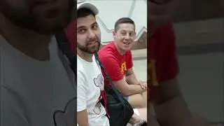 в метро  минута общения