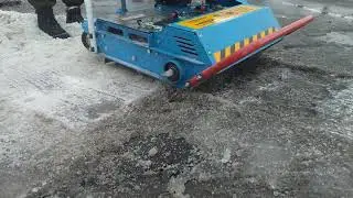 Как удалить наледь с асфальта моментально