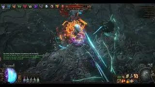 Uber Eater of Worlds vs Armour/Aura Stacker