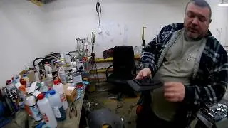 Знакомство с Виталием и приус на коже с солнечной батареей