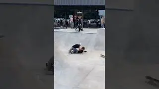 Замес в скейт-парке!😱 