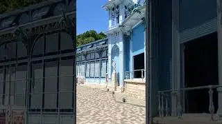 Располагайтесь напротив в тенёчке на лавочке и слушайте "живую" музыку. #путешествия #железноводск