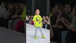 Модели MONEma на показе Play Today  
