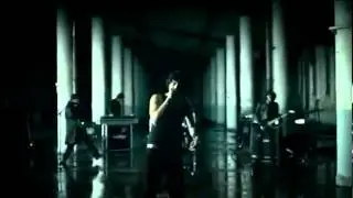 maNga - Fly to Stay Alive [Official Music Video]
