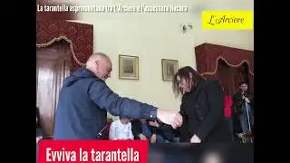 La tarantella aspromontana tra Luigi Palamara L'Arciere e l'assessora Lucia Anita Nucera
