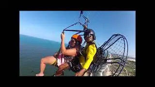 Praia do Futuro passeio de parapente Escola Fortaleza