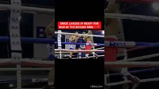 ERICK LANZAS JR READY FOR WAR IN THE BOXING RING 🥊⚔️
