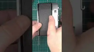 Petri 7s Range Finder camera how to load the film.   