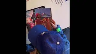 Damon unboxes Cracker Island deluxe boxset