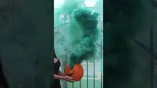 Easiest Way to Carve a Pumpkin 