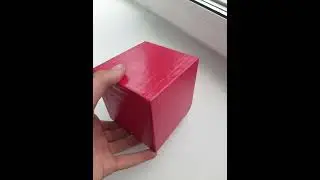 Баночка розового и белого цвета из картона