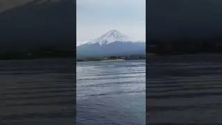 Красивая гора Фудзияма!