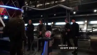 Nash talks to multiverse wells | The Flash 7x01
