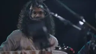 Darlingside 'Go Back' Live at The Bank Of New Hampshire Stage
