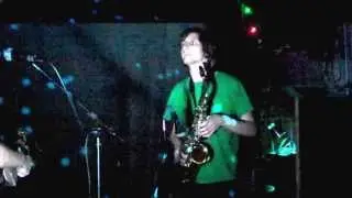 mans trash go bar open mic