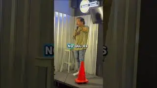 El primer beso fue en El Parisino #standup #comedy #show #leko #guatemala #beso #primerbeso