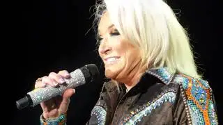 Tanya Tucker - Two Sparrows in a Hurricane (Nashville, TN 6-3-23)