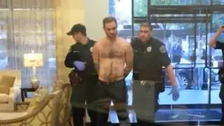 С кем не бывало... член перепутали с оружием